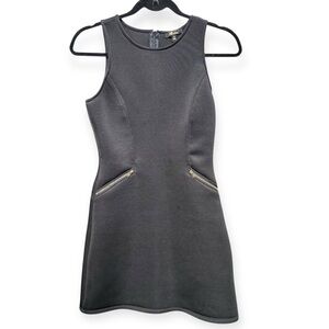 Monteau Sm Sleeveless Scuba Knit Gold Zip Pocket Black Sheath Dress LBD Sz Small